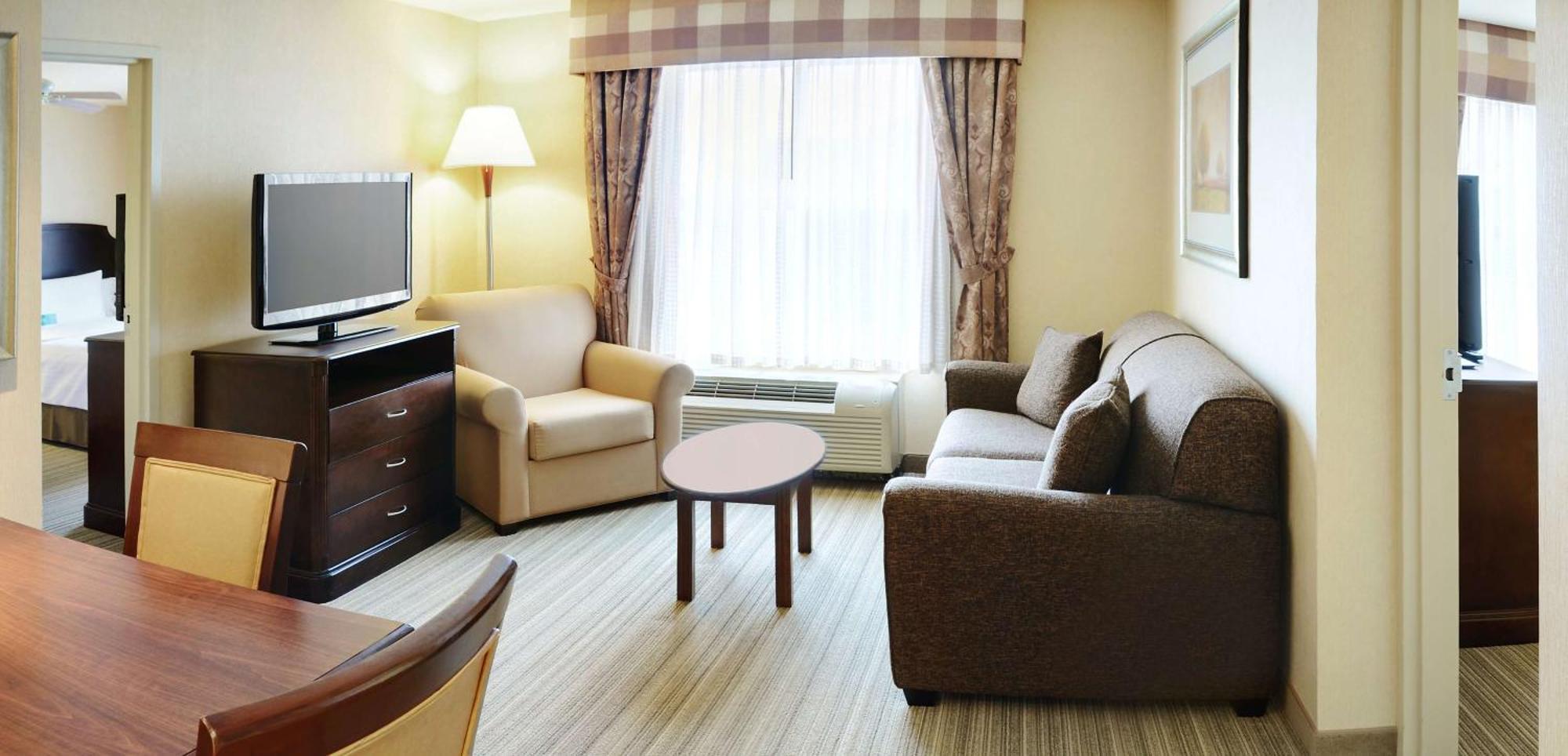 โฮมวูด สวีท บาย ฮิลตัน เบอร์ลิงตัน ออนแทริโอ Hotel ภายนอก รูปภาพ