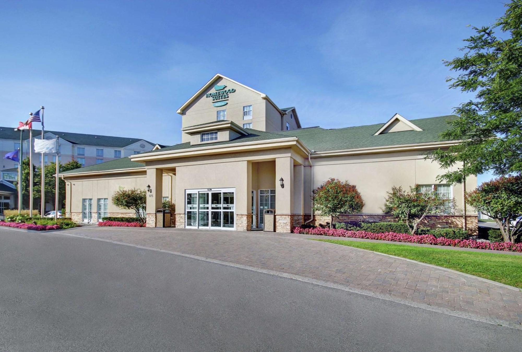 โฮมวูด สวีท บาย ฮิลตัน เบอร์ลิงตัน ออนแทริโอ Hotel ภายนอก รูปภาพ